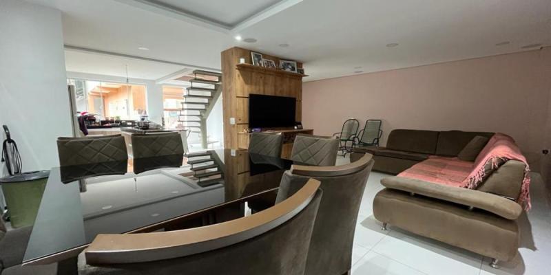 Casa com 4 quartos, à venda em Caieiras, Jd dos Pinheiros - EBS Imóveis