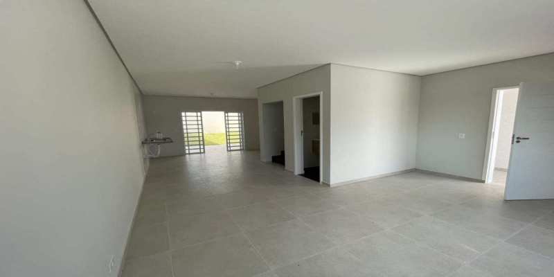 Casa à venda em Caieiras, JD dos Abreus, com 3 quartos - EBS Imóveis