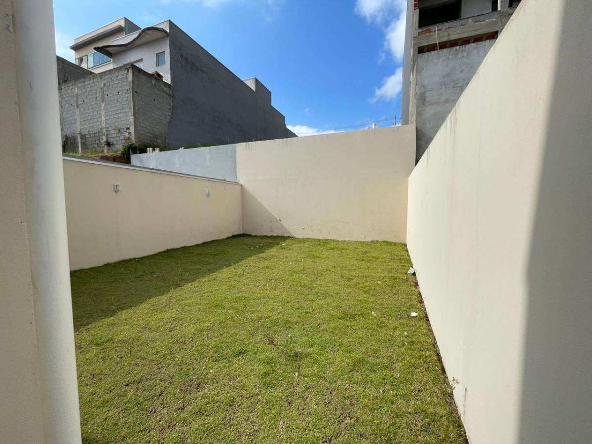 Casa à venda em Caieiras, JD dos Abreus, com 3 quartos - EBS Imóveis