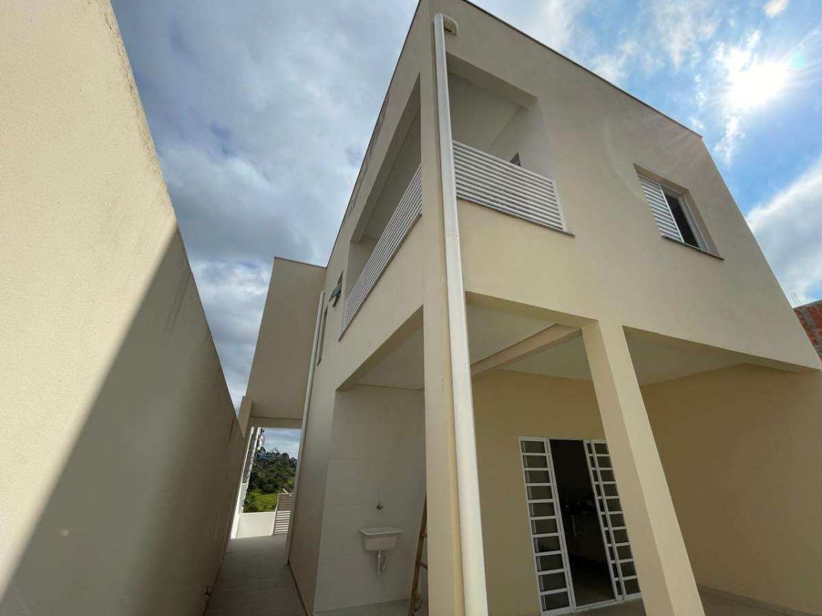Casa à venda em Caieiras, JD dos Abreus, com 3 quartos - EBS Imóveis