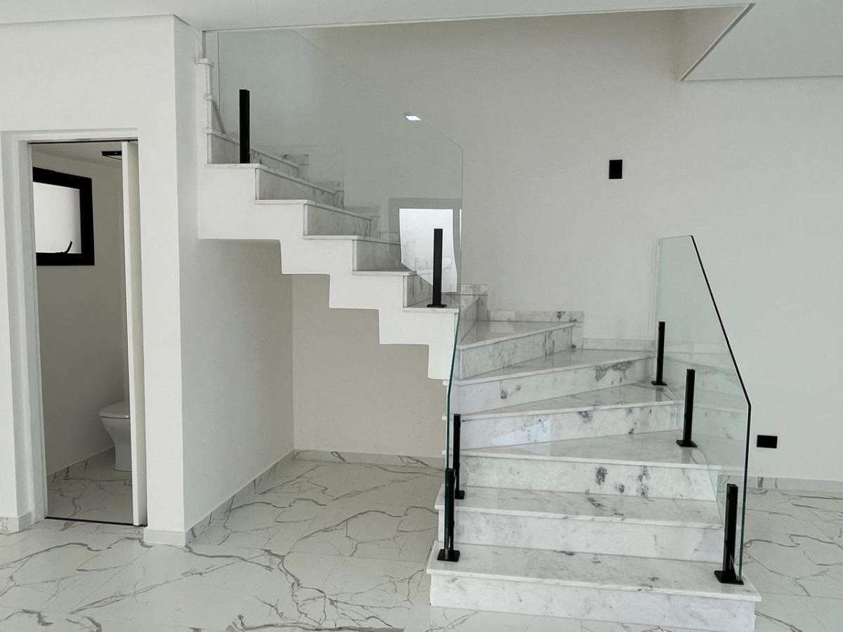 Casa à venda em Caieiras, JD dos Abreus, com 3 quartos, 168,30m² - EBS Imóveis