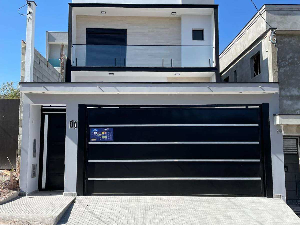 Casa à venda em Caieiras, JD dos Abreus, com 3 quartos, 168,30m² - EBS Imóveis