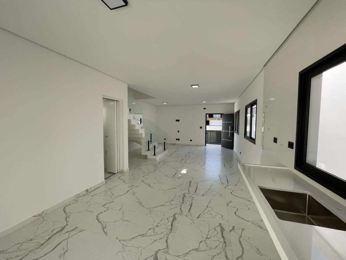Casa à venda em Caieiras, JD dos Abreus, com 3 quartos, 168,30m² - EBS Imóveis