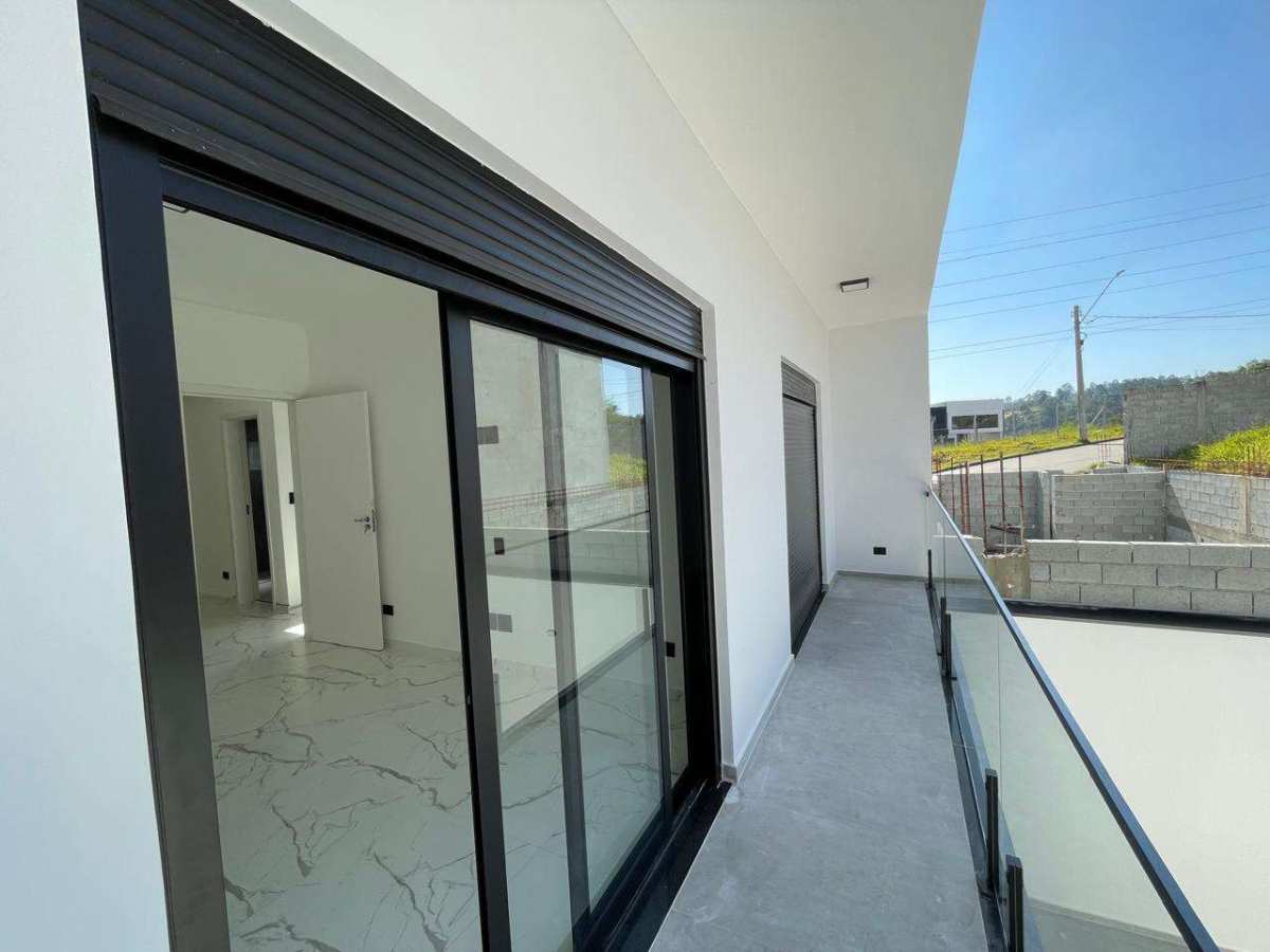Casa à venda em Caieiras, JD dos Abreus, com 3 quartos, 168,30m² - EBS Imóveis