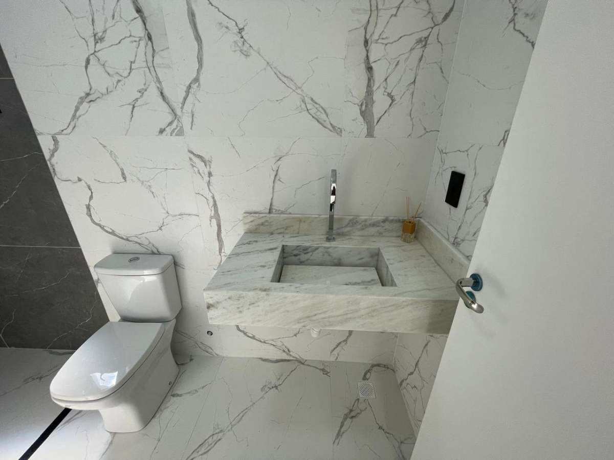 Casa à venda em Caieiras, JD dos Abreus, com 3 quartos, 168,30m² - EBS Imóveis