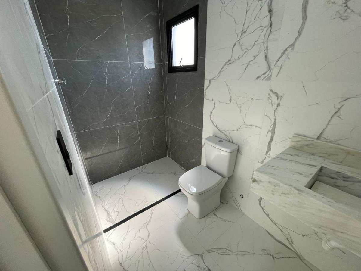 Casa à venda em Caieiras, JD dos Abreus, com 3 quartos, 168,30m² - EBS Imóveis