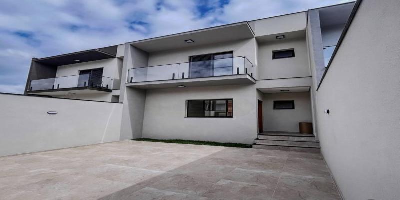 Casa à venda em Caieiras, Jd Europa, com 3 quartos, 157,3m² - EBS Imóveis
