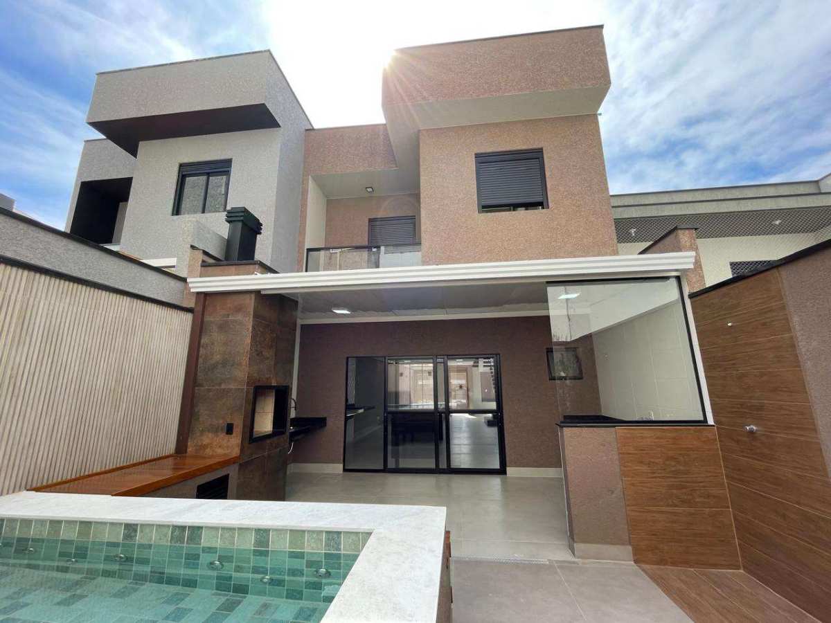 Casa à venda em Caieiras, Jd San Marino, com 3 quartos